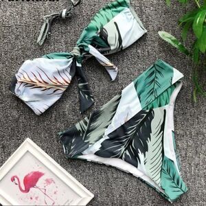 NWT Tropical Palm Bandeau Bikini Set
